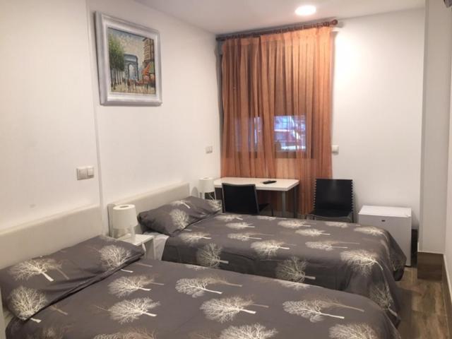Rooms H Skyline Alcorcon Luaran gambar